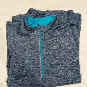 Nike women’s half-zip